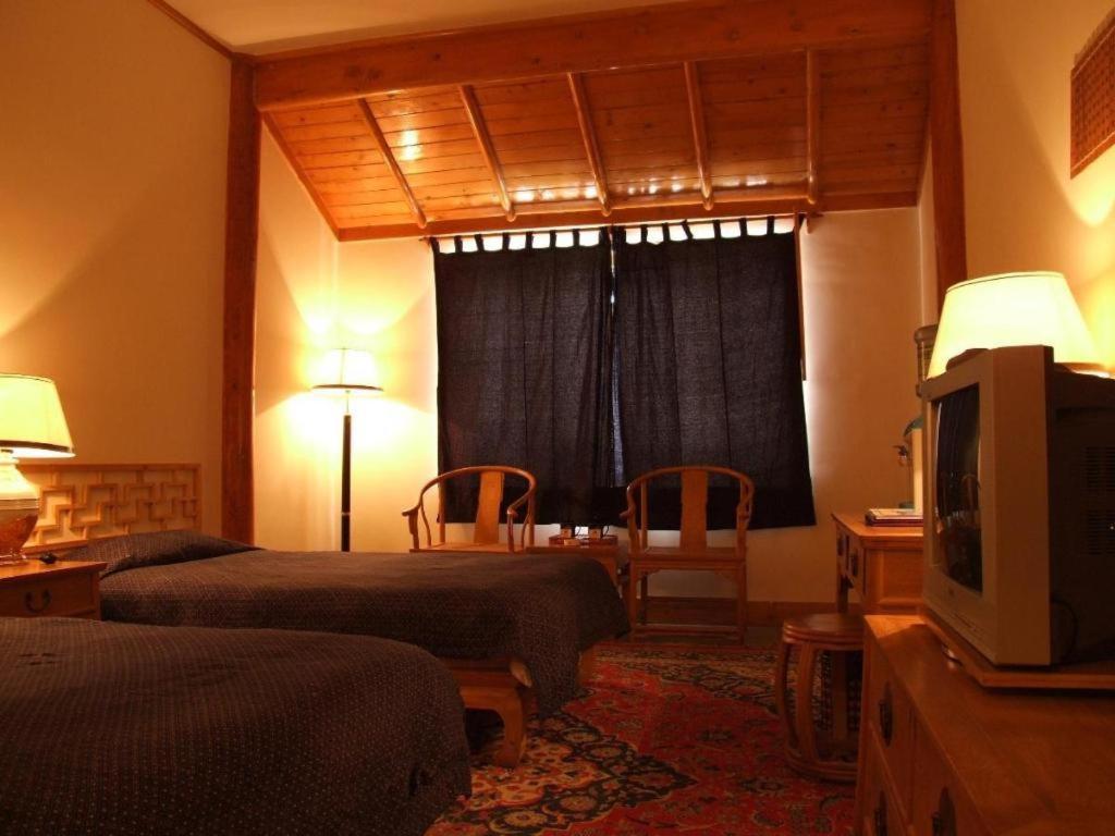 The Silk Road Dunhuang Hotel Exterior photo
