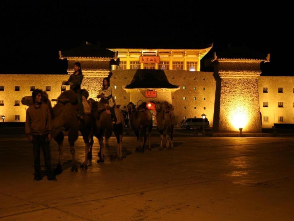The Silk Road Dunhuang Hotel Exterior photo