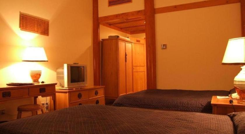 The Silk Road Dunhuang Hotel Exterior photo