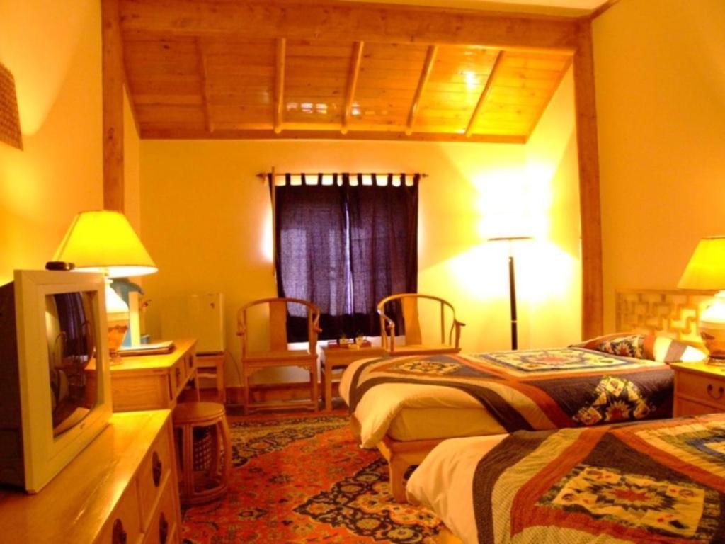 The Silk Road Dunhuang Hotel Exterior photo